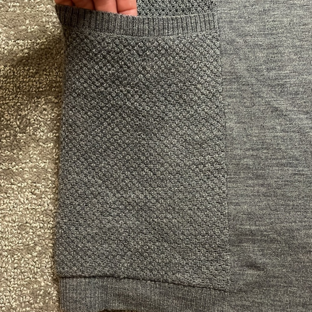 Eileen Fisher Merino Wool Gray Sleeveless Knit Cardigan Shawl Size XS - Picture 4 of 9